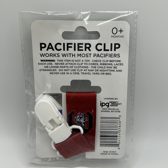 Gamecocks Pacifier Clip - Picture 2 of 2